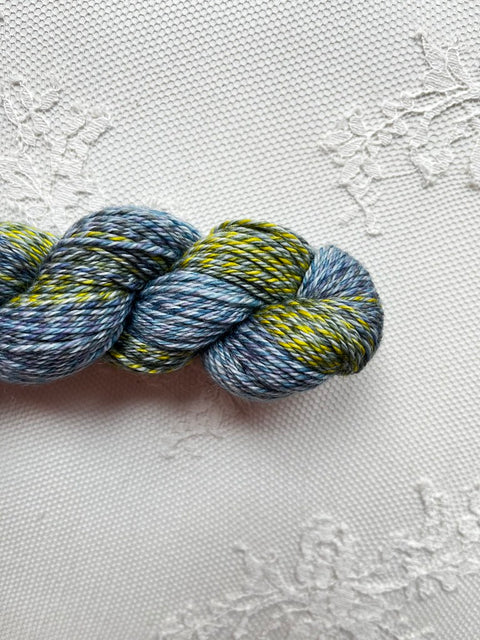 Urth Yarns Spiral Grain Sport