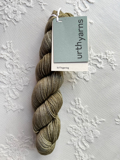 Urth Yarns 16 Fingering