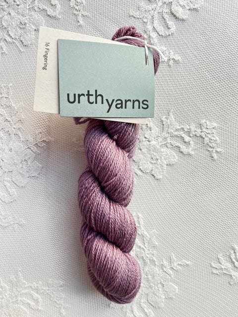 Urth Yarns 16 Fingering