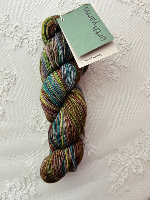 Urth Yarns Uneek Fingering