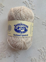 Jamieson's Shetland Spindrift 343 ivory